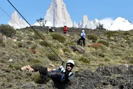 Vía Ferrata y tirolesa en Estancia Bonanza - Tour en El Calafate, Patagonia Argentina